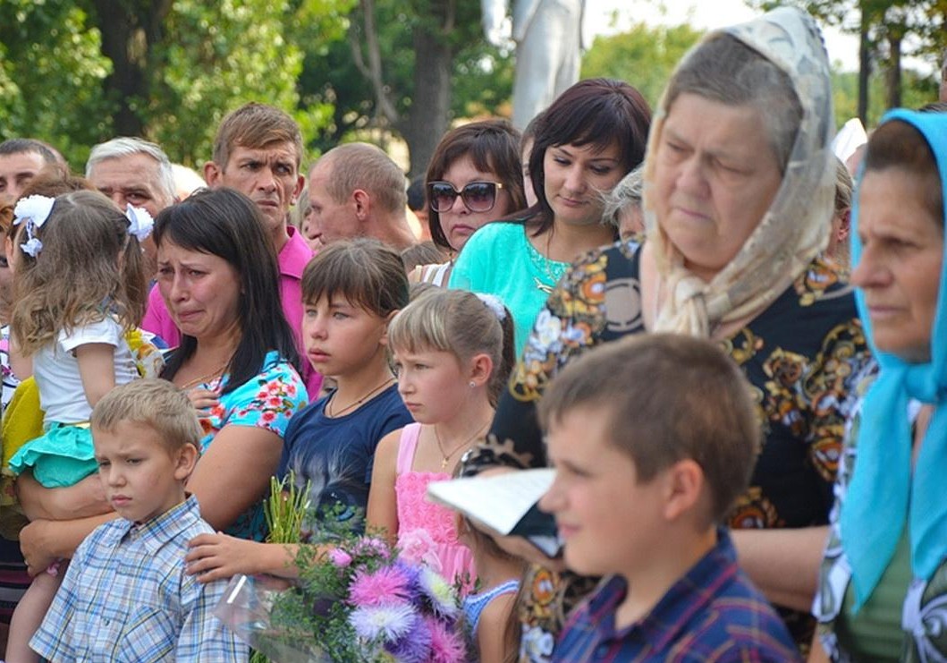 I BAMBINI DI TRE INSEDIAMENTI DEL DONBASS (LUGANSK) RICEVERANNO LE DONAZIONI PER L’OSPEDALE PEDIATRICO TBC  